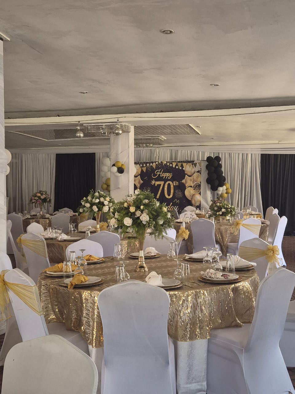Gold themed setup